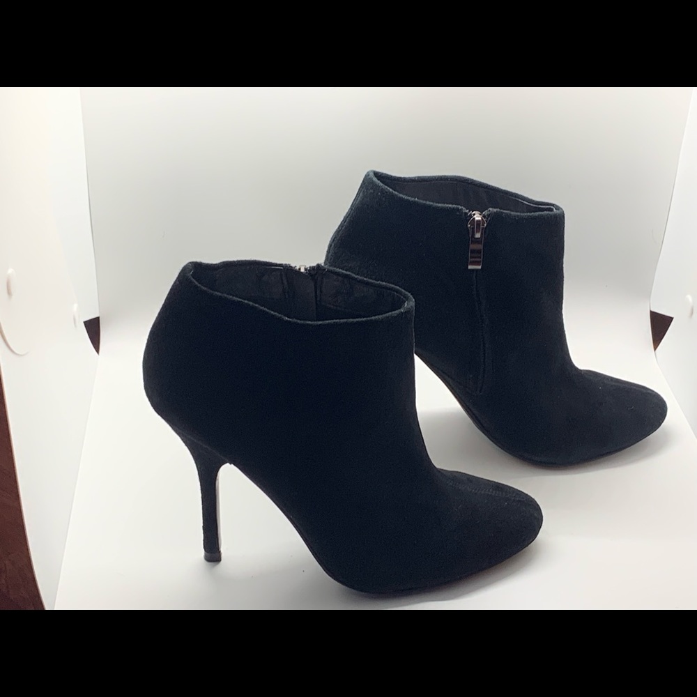 Aldo black booties